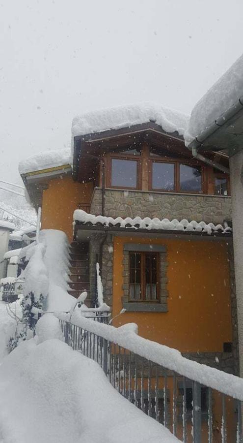 Home In Garfagnana Vagli di Sotto Eksteriør billede