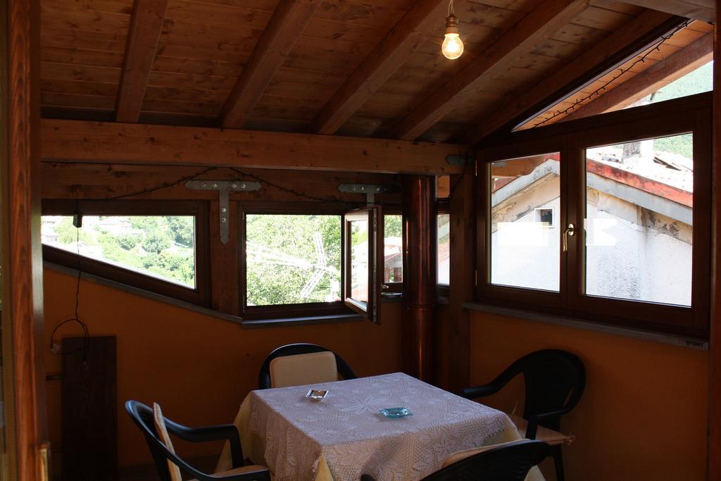 Home In Garfagnana Vagli di Sotto Eksteriør billede